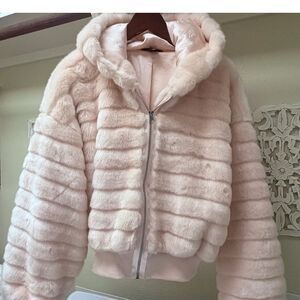 Victoria's Secret Chic Faux Fur Teddy Jacket in Blush